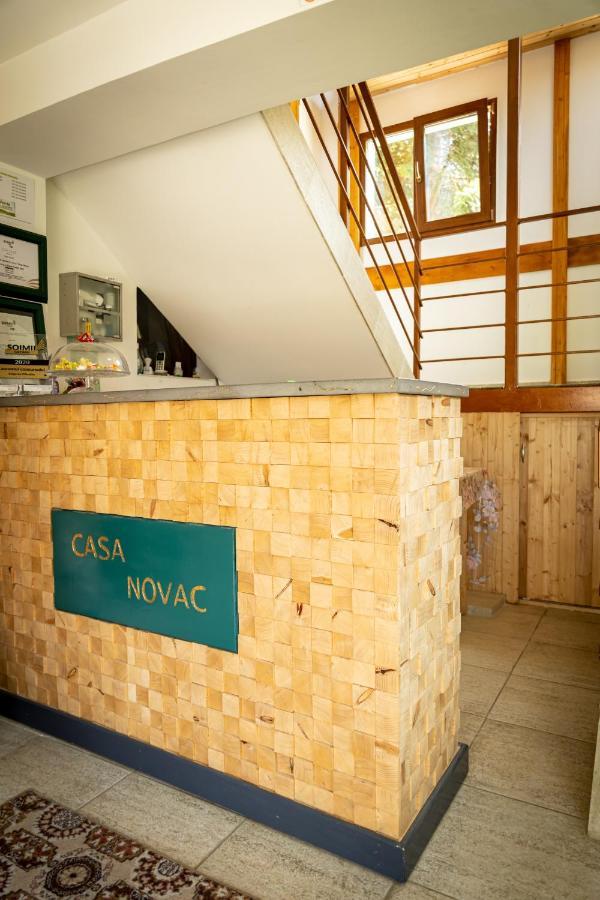 Pensiunea Novac Дурау Екстериор снимка